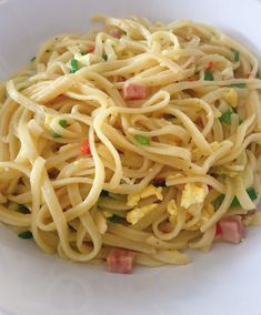 Bami (zoals van de Chinees) - Loontjekookt Slow Cooker Recipes Healthy, Vegetarian Recipes, Cooking Recipes, Diner Recipes, Asian Recipes, Family Meal Prep, Bistro Food, Macaroni Recipes, Good Food