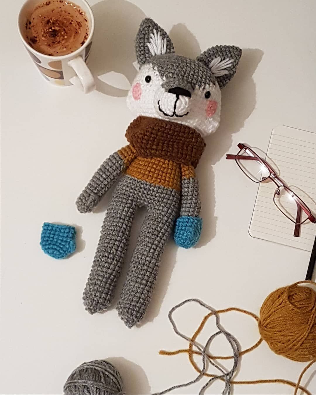 Amigurumi wolf, pattern by picapauyan, knitted by Leila.Spalding