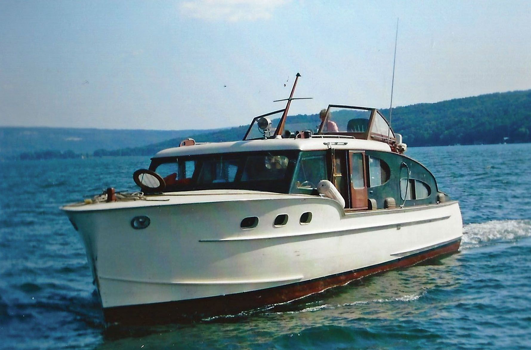 1949 Chris Craft 40' DCFB Cruiser Vintage boats, Boat