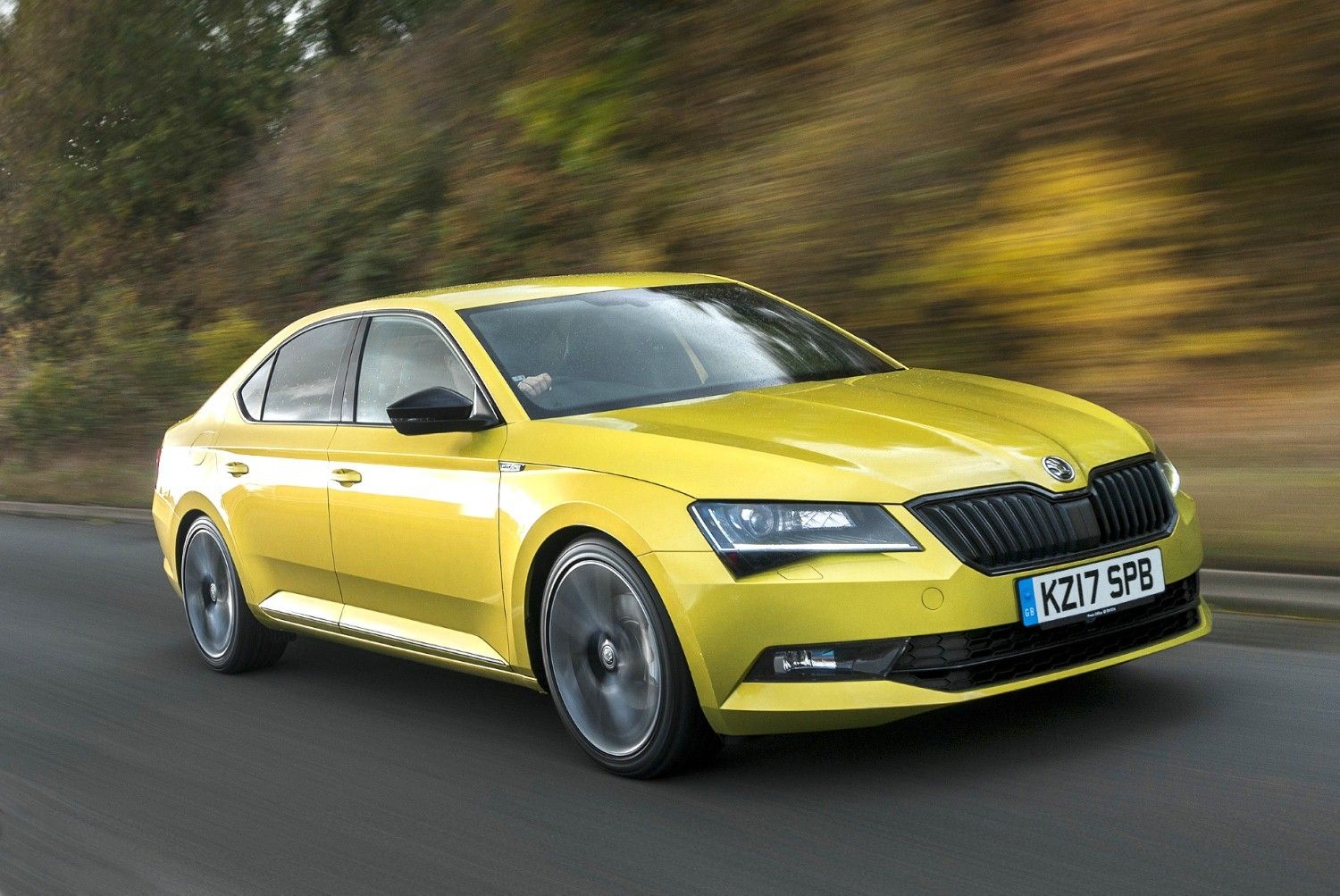 Skoda Superb And Mercedes C Class Named Joint Fleet Car Of The