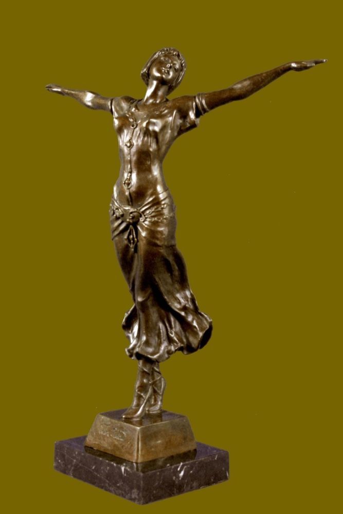 SIGNED HOT CAST BOOKEND FENCER FENCING BRONZE SCULPTURE FIGURE SWORD PLAY STATUE
