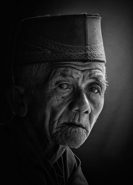Indonesian Old Man Photographed By Rv Setiawan Photography One