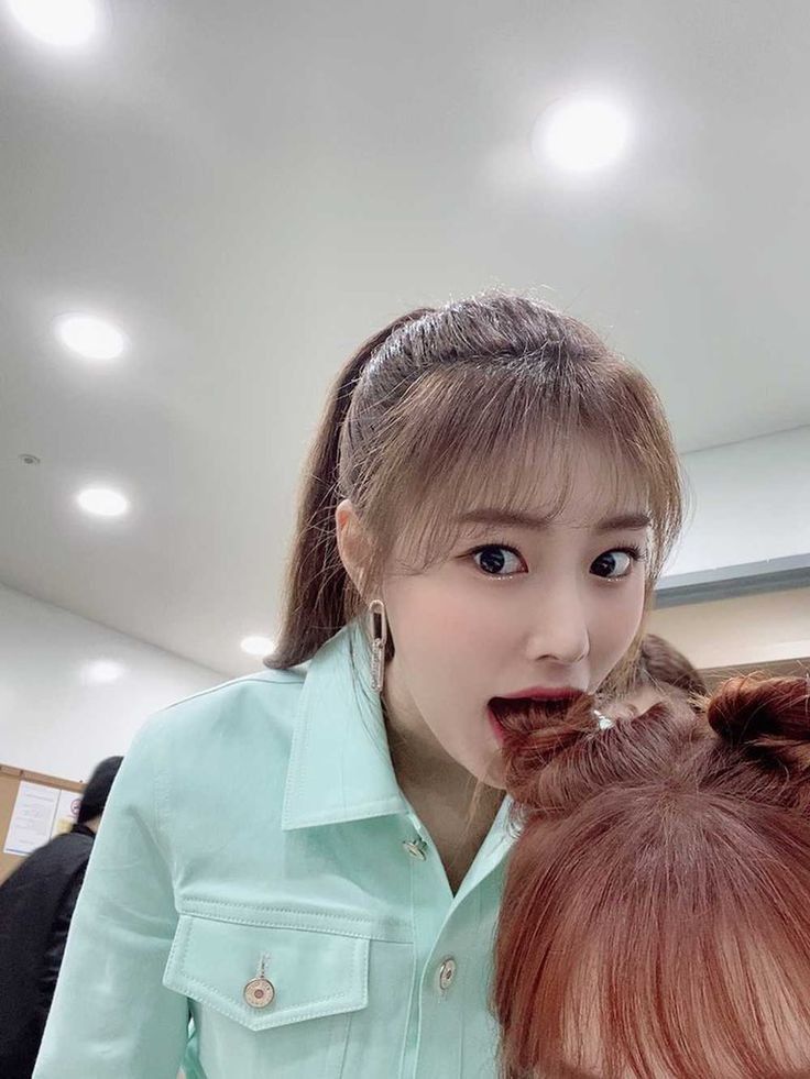 hyewon selebritas yuri sakura hyewon selebritas yuri sakura