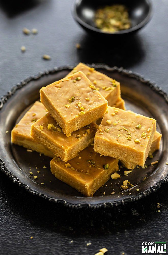 Popular Indian Sweet Besan Burfi Is Made With Gram Flour Ghee And popular-indian-sweet-besan-burfi-is-made-with-gram-flour-ghee-and