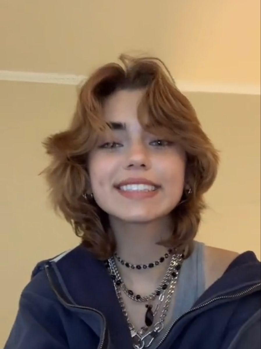Hair Stylies, Dye My Hair, E Girl Hair, Girl Short Hair, Haircuts Straight Hair, Short Hair Cuts, Shaggy Short Hair, Really Short Hair, Girls Short Haircuts