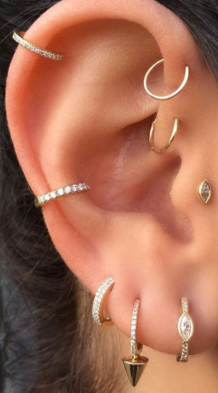 niedliche mehrfache Ohrpiercingskristallknorpelring-Bandschmucksachen 16g