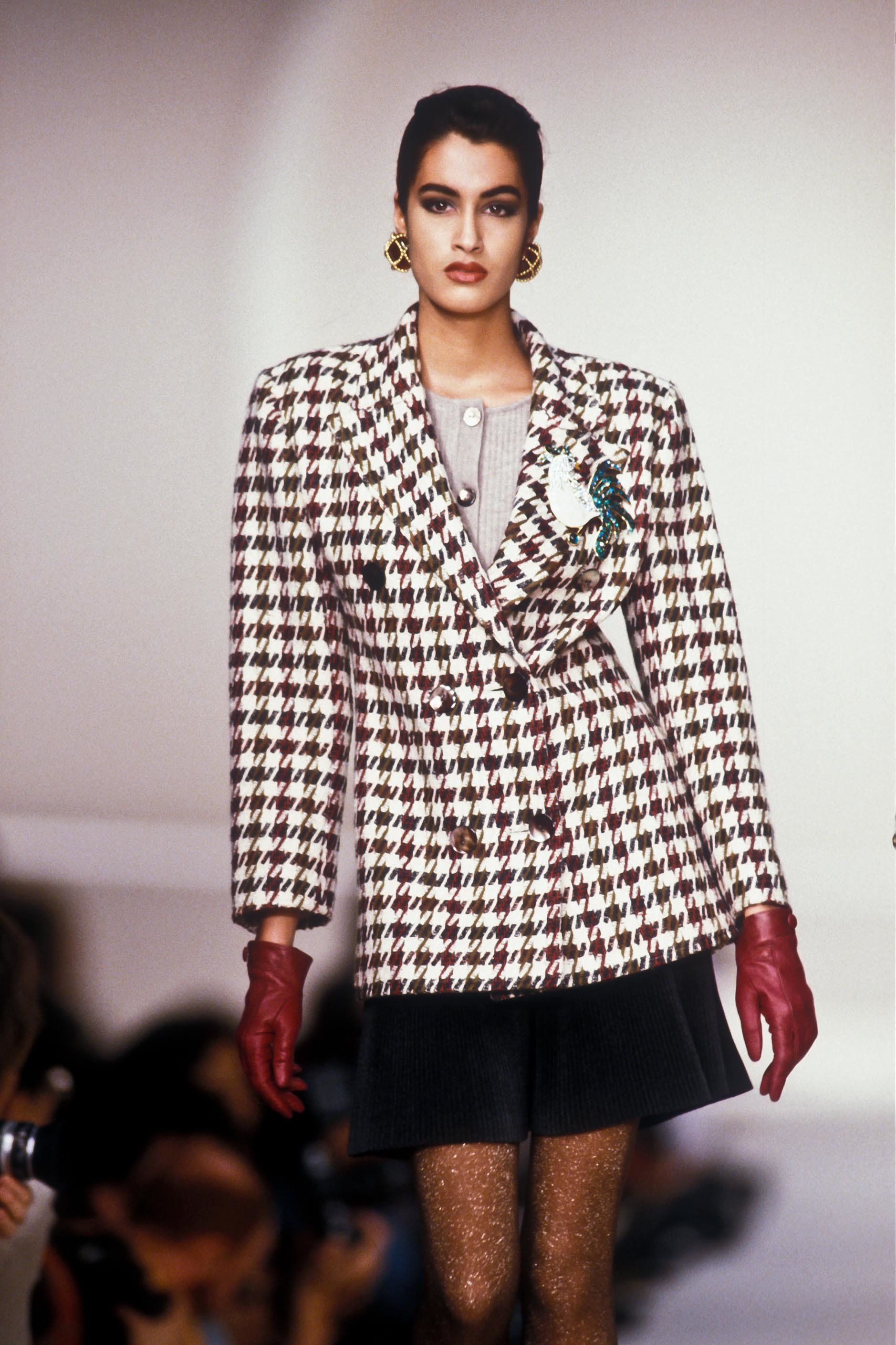 Yasmeen Ghauri/Valentino Runway Show 90's | Fashion, Clothes ...