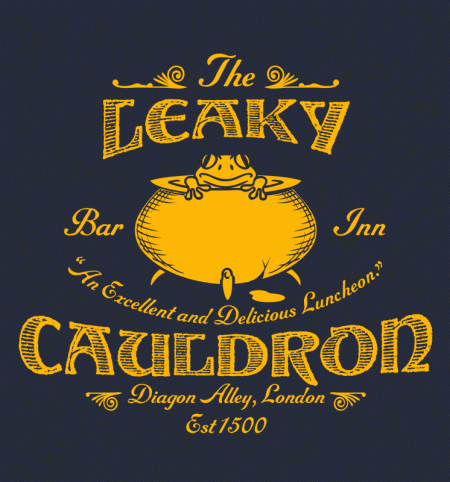 The Leaky Cauldron Bar and Inn T-Shirt - Harry Potter T-Shirt Harry Potter Poster, Images Harry Potter, Harry Potter Shirts, Theme Harry Potter, Harry Potter Birthday Party, Harry Potter Crafts, Harry Potter Aesthetic, Harry Potter Universal, Harry Potter Hogwarts