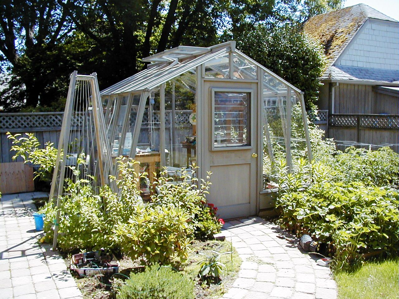 Solite Greenhouse kit practical indoor greenhouse space