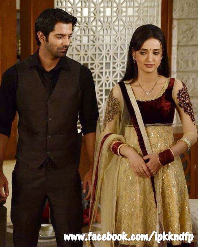 Arshi Sarunholic Instagram Photo Arnav And Khushi Actors Actresses Arnav Singh Raizada