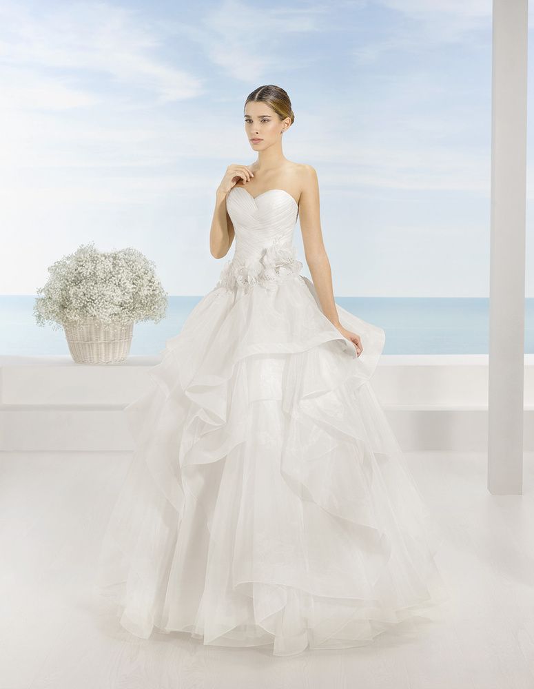 wedding dress trebol brand luna novias available nice to shop nicea