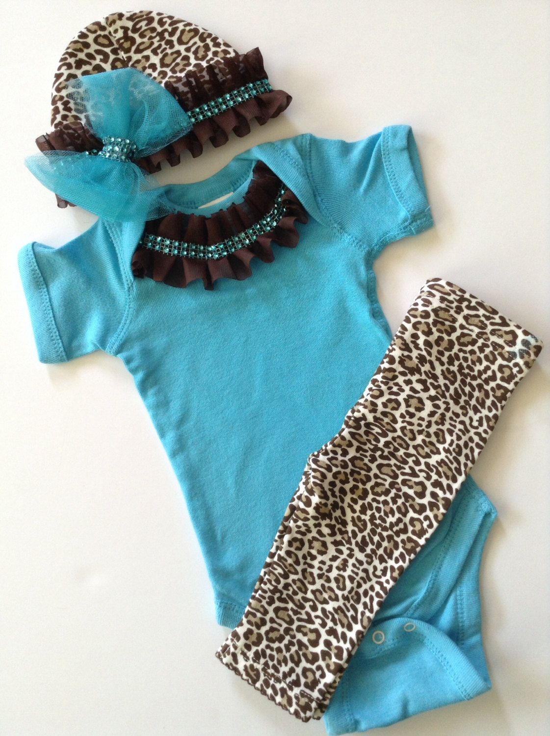 newborn clothes to take baby home from hospital