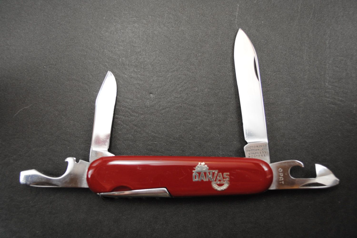 Vintage Victorinox Victoria Swiss Army Knife Spartan Standard From The Early Swiss Army Knife Swiss Army Victorinox