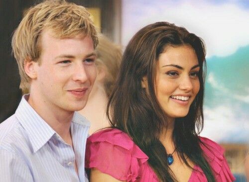 phoebe tonkin dating angus mclaren