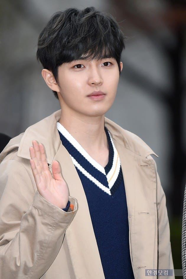 pin oleh kara di kim jaehwan pin oleh kara di kim jaehwan