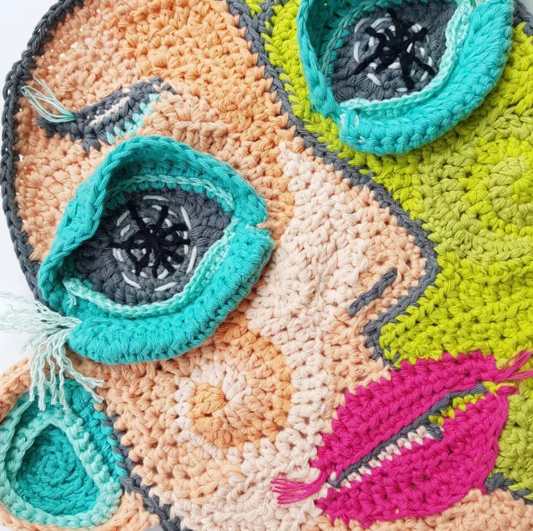 Freeform Crochet Basics: The Ultimate Beginner's Guide, Featuring Abstract Blocks and Much More.. - cypress|textiles Slip Stitch Crochet, Crochet Fabric, Freeform Crochet, Basic Crochet Stitches, Crochet Art, Love Crochet, Crochet Basics, Crochet Patterns, Crochet Geek