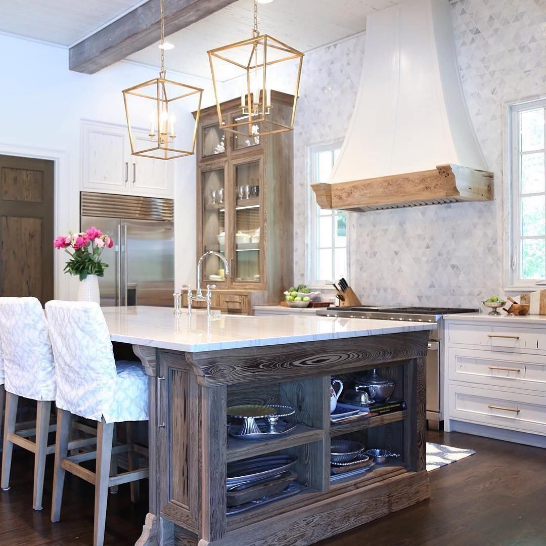Highland Akoya Marble & Pearl Polished Mosaic Tile Kitchen design