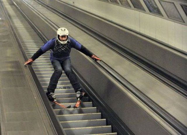 Who Skiing With Me