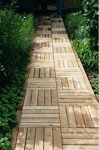 9 Gorgeous DIY Wood Walkways