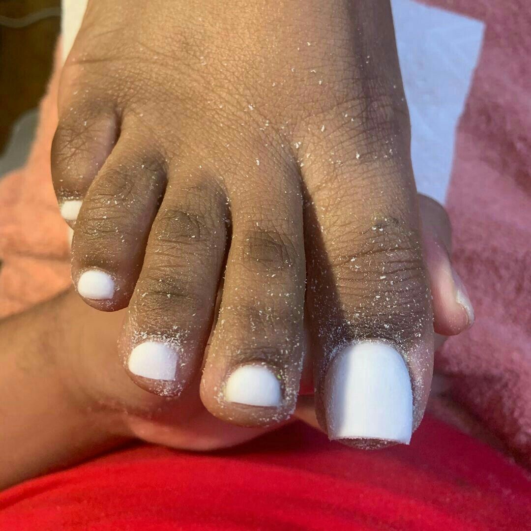 On Twitter In 2020 Acrylic Toes Square Acrylic Nails Cute Toe Nails