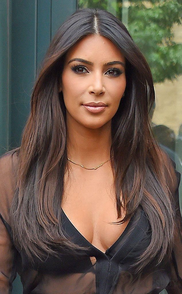 Kim Kardashian Middle Party Long Straight ........ Kim Kardashian Middle Party Long Straight ........