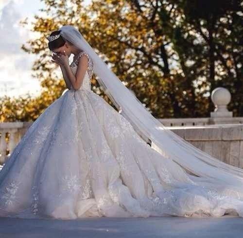 Long Wedding Veil My Ideas Pinterest Long Wedding Veil My Ideas