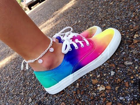 How to tie dye shoes (van look a likes) YouTube Hvordan How to