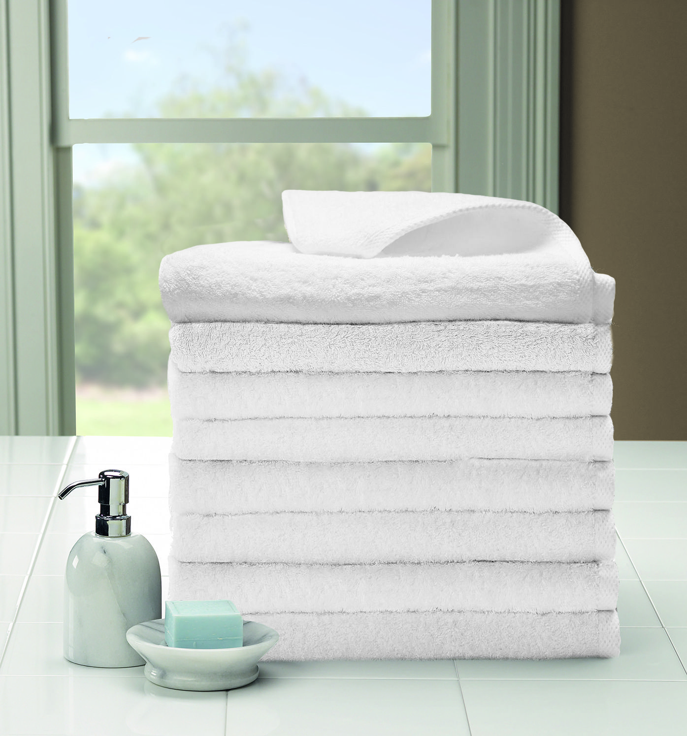 Simple Stacked Towels With Low Cost