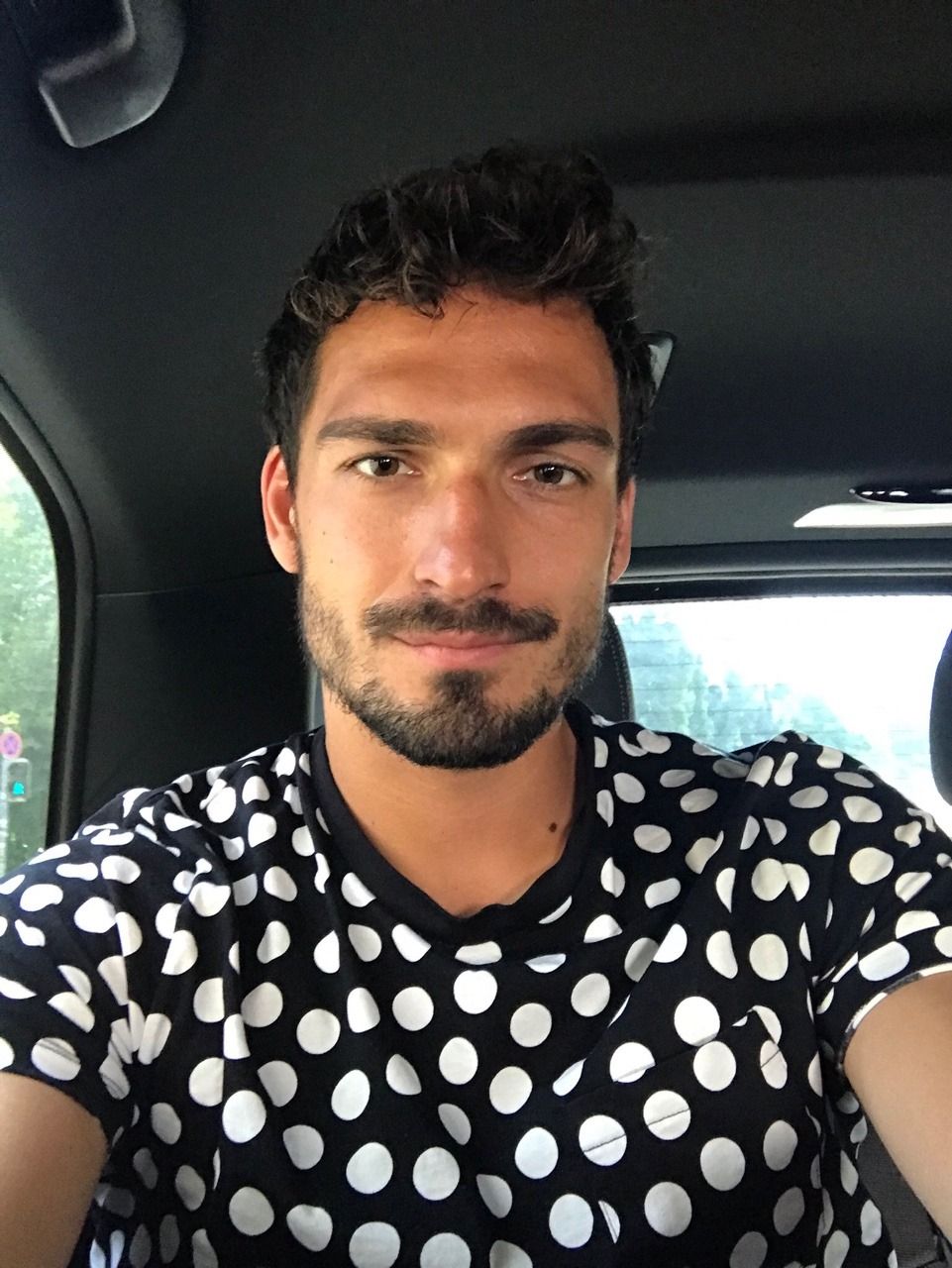 Matslittlepanda His Curly Hair So Cute Soccer Guys Curly Hair Men Mats Hummels
