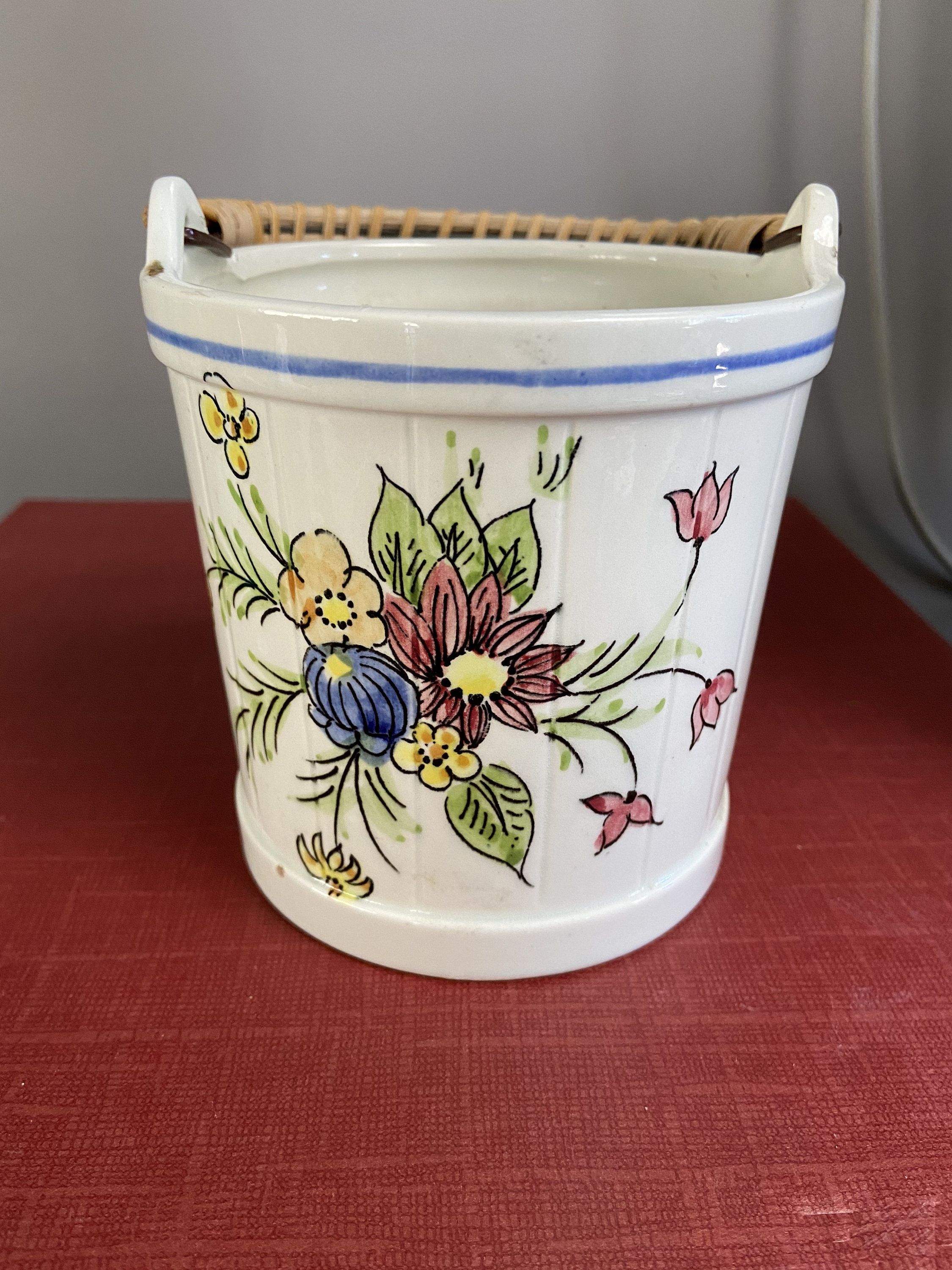 Cabilock Vintage Succulent Planter Rustic Cactus Square Antique Bucket Blue Country Flower Pot Vase Container with Handles for Indoor Outdoor Gardening Table Top Decorations Cabilock Vintage Succulent Planter Rustic Cactus Square Antique Bucket Blue Country Flower Pot Vase Container with Handles for Indoor Outdoor Gardening Table Top Decorations