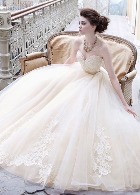lazaro. this in pink. | one day | boda, vestidos de novia, novios