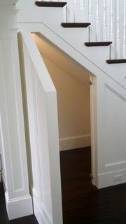 keller treppe lagerung stair storage door that looks like wall panel perfect place to store christmas decorations haus pinterest treppe und kellertreppe keller treppe lagerung stair storage door that looks like wall panel perfect place to store christmas decorations haus pinterest treppe und kellertreppe