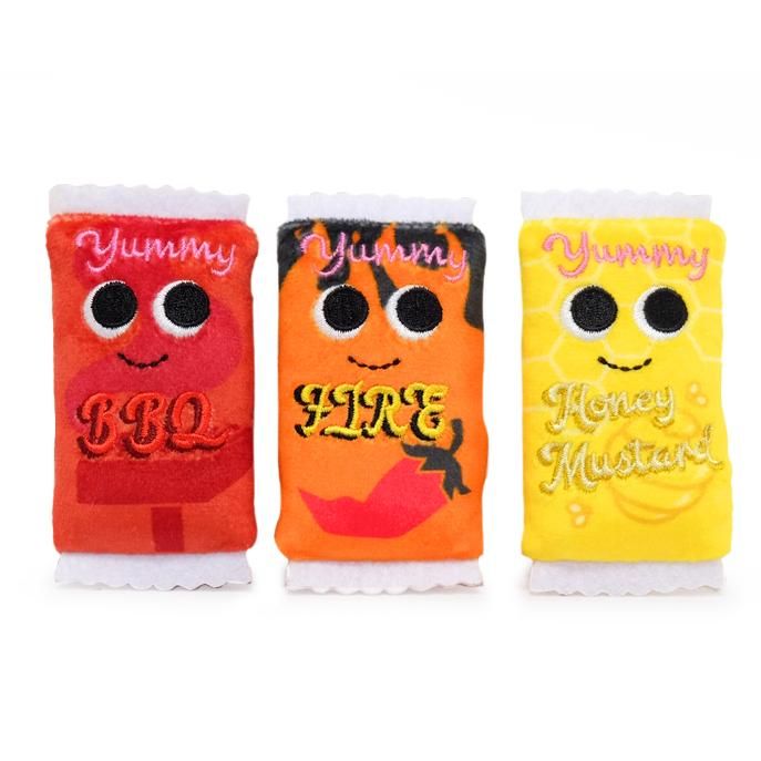 Family Board Games, Fun Board Games, Diy Kids Games, Diy For Kids, Chicken Band, Food Plushies, Chicken Bucket, Yummy World, Food Pillows