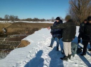 Заключен под стражу житель Ершовского района, обвиняемый в убийстве Ершовским межрайонным следственным отделом следственного управления Следственного комитета Российской Федерации по Саратовской области продолжается расследование уголовного дела, возбужденного по признакам преступления, предусмотренного ч. 1 ст. 105 УК РФ (убийство). Outdoor, Outdoors, Outdoor Games, The Great Outdoors