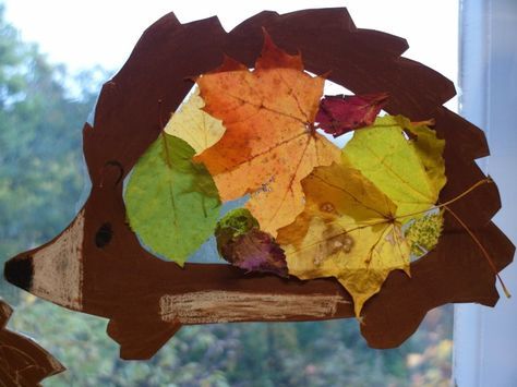 9 Ideen zum Basteln mit Laub im Herbst für Kinder & Erwachsene