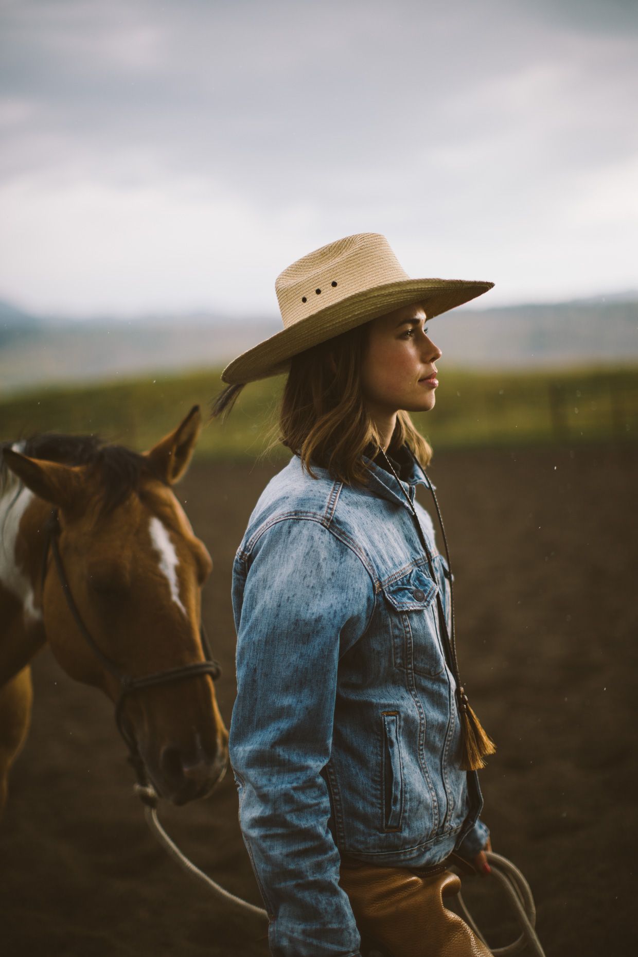 2 Cowgirls Telegraph