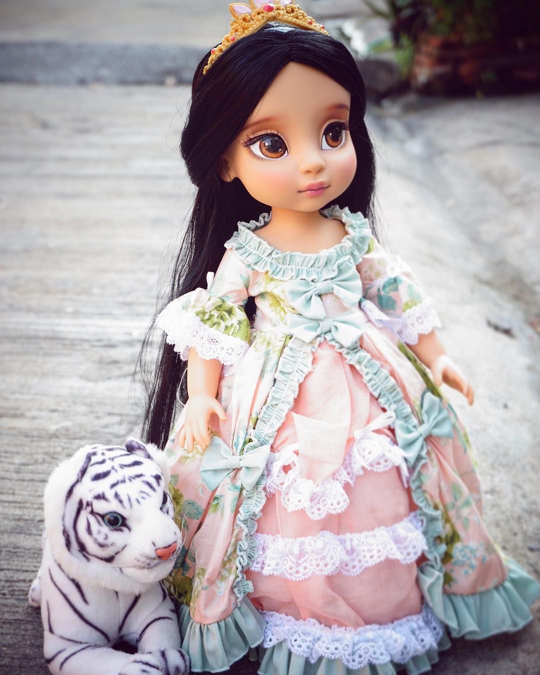 La Imagen Puede Contener 2 Personas Disfraces De Barbie Disney Animators Cosas Caseras