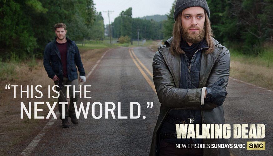 The Walking Dead Tom Payne As Jesus And Jeremy Palko As Andy Season 6 Episode 12 The Walking Dead Walking Dead Season 6 Walking Dead Season