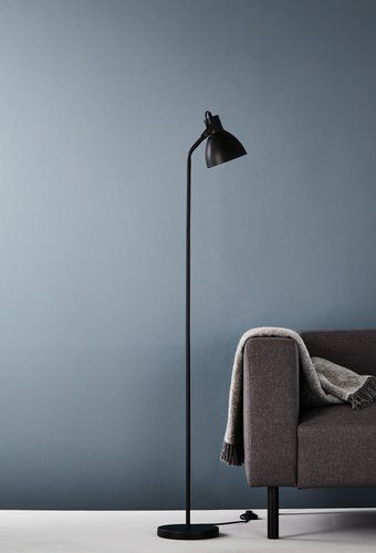 Staande lamp CHRISTIAN Ø15xH150cm zwart | JYSK | Lampen ...