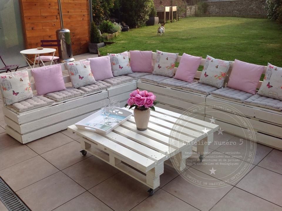 Salon de jardin réalisé avec des palettes Meubles et rangements - salon d angle de jardin Salon de jardin réalisé avec des palettes Meubles et rangements - salon d angle de jardin