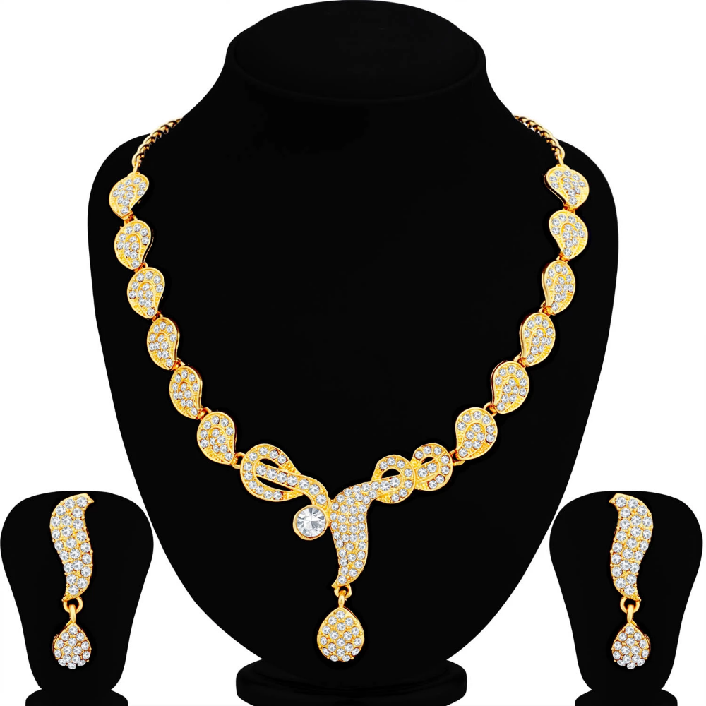 Sukkhi Incredible Gold Plated Necklace Set for Women – Jumkey Fashion Jewellery Rings Ceremony, Fashion Jewellery, Gold Plated Necklace, Photographic Lighting, Necklace Set, Jewelry Stores, How To Memorize Things, Plating, The Incredibles