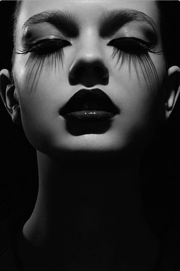 Black silouete your online beauty store Black silouete your online beauty store