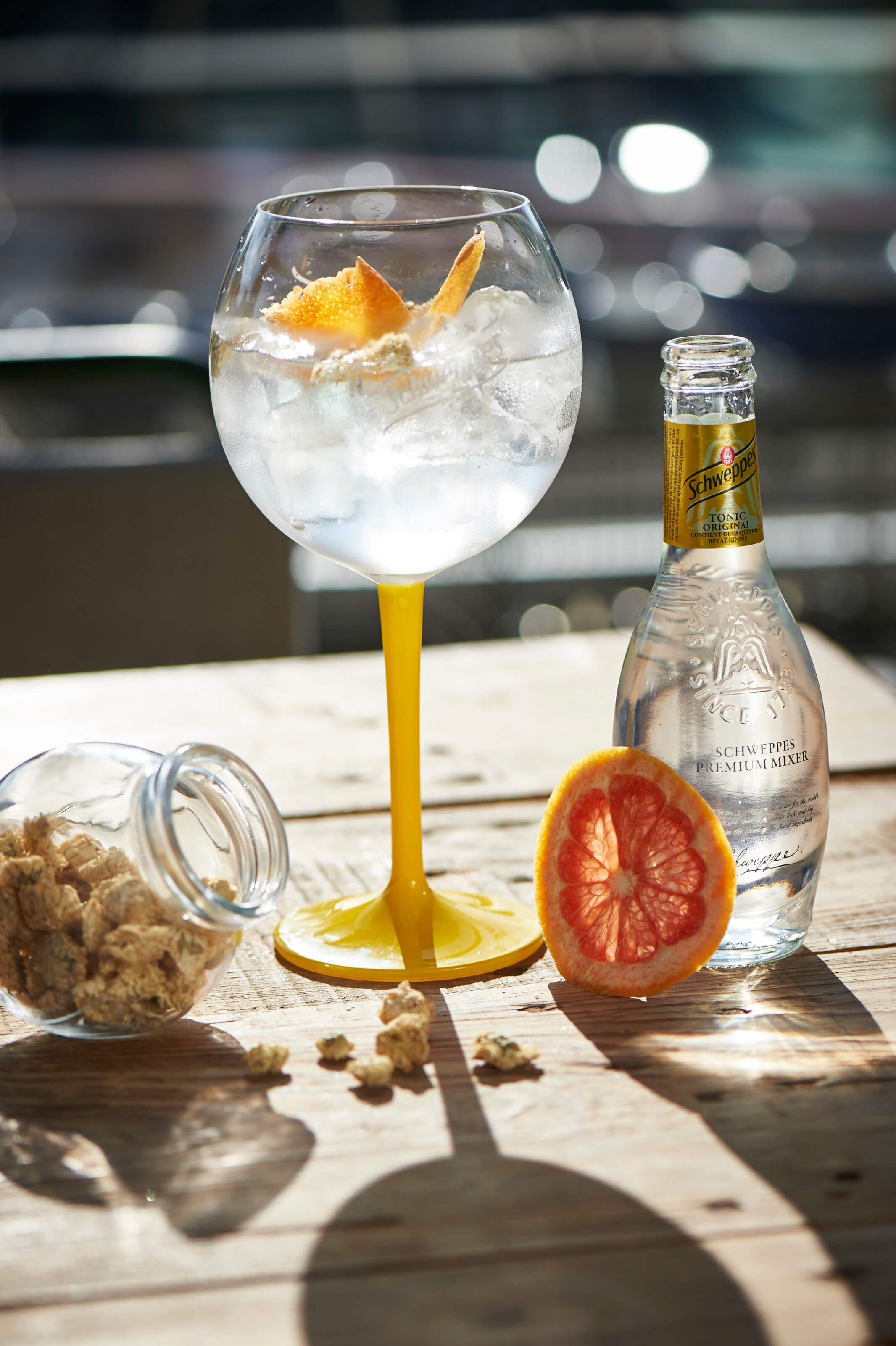 An Amazing Cocktail Mix Tanqueray N 10 Original Met Alcohol