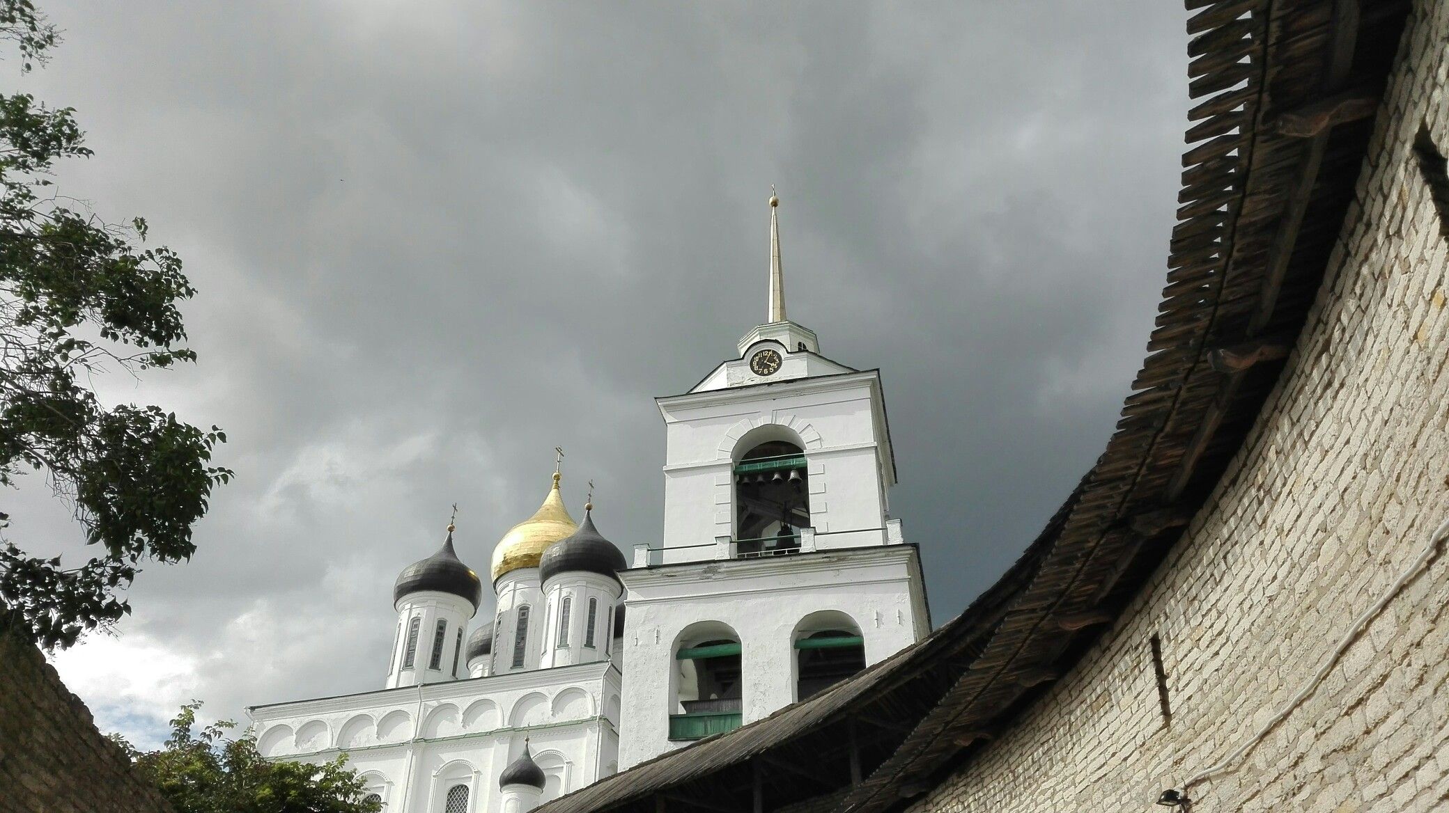 The surroundings of Pskov - the main historical sights The surroundings of Pskov - the main historical sights
