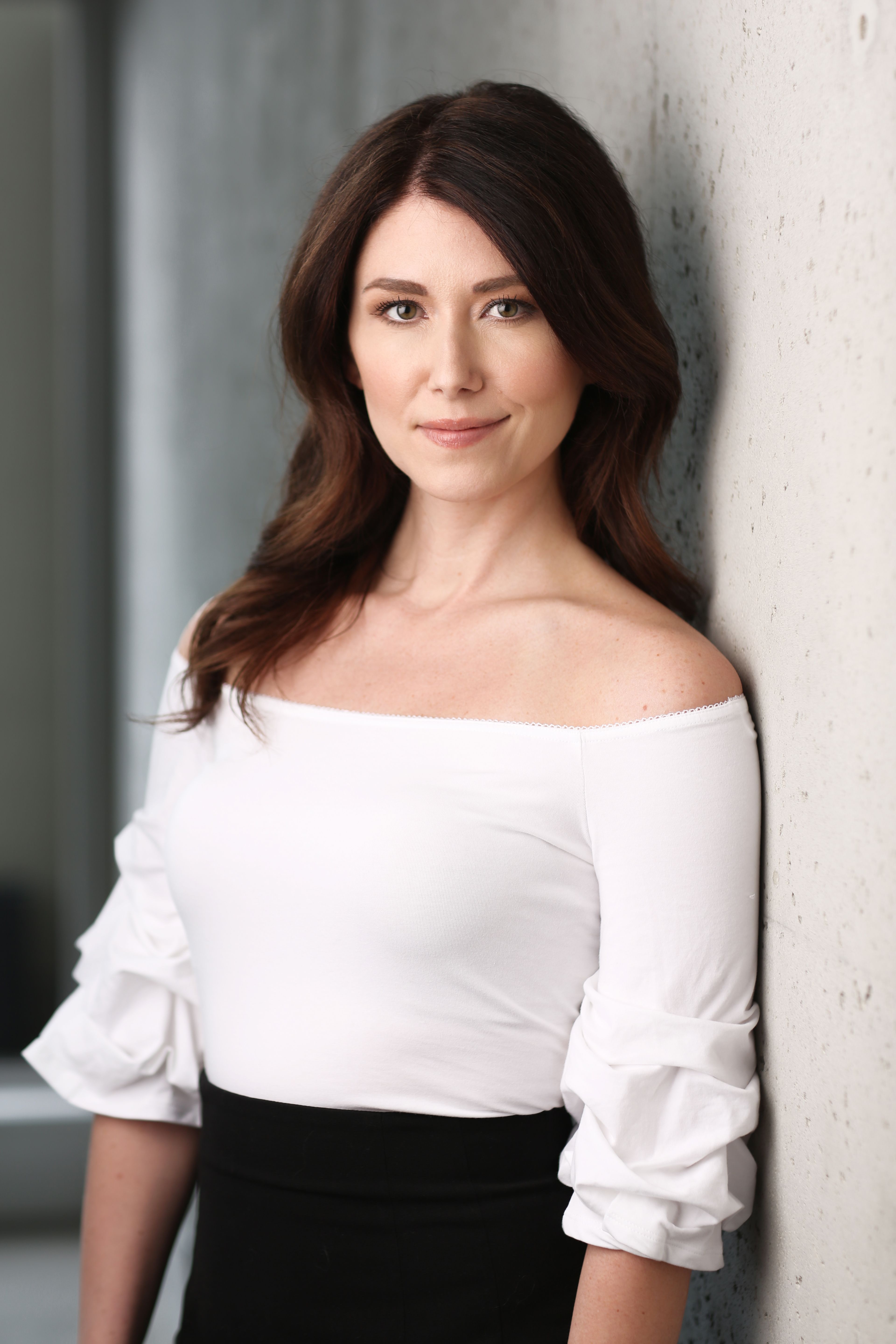 Kristine Vongvanij pictures Nikki Osborne images