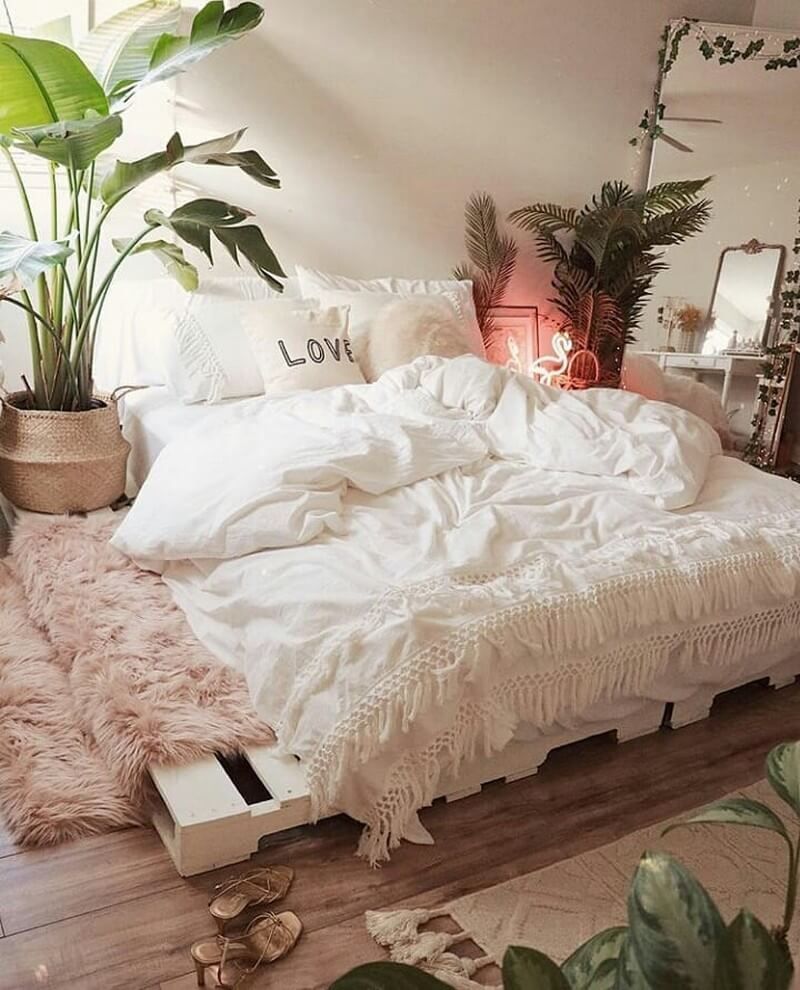 Flowery Oak Furniture Living Room #furniturejepara #HowToArrangeLivingRoomFurniture #palletbedroomfurniture
