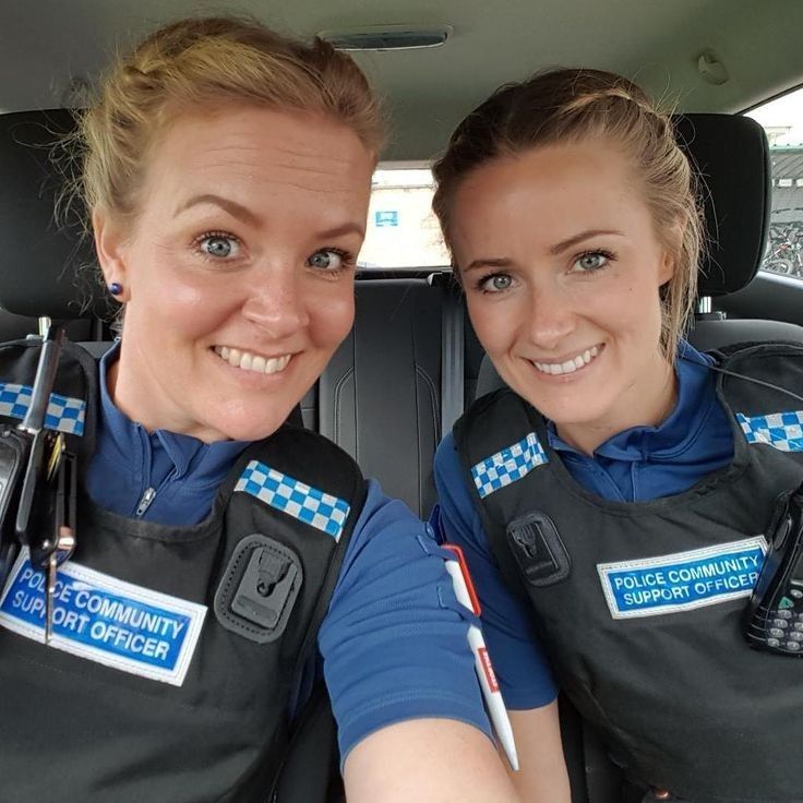 Essex Police Community Support Officers UK Police Women Police Essex Police Community Support Officers UK Police Women Police