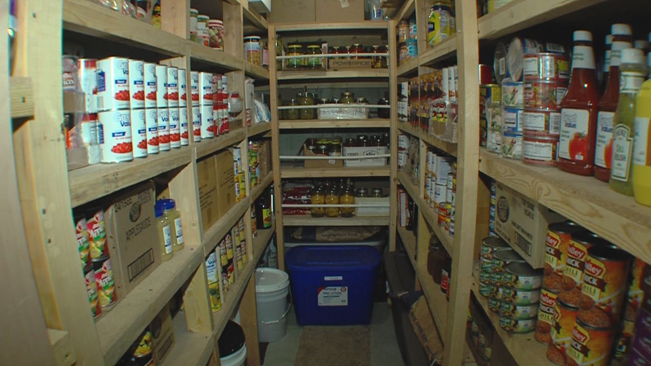 Tips on how to begin a food storage for emergency