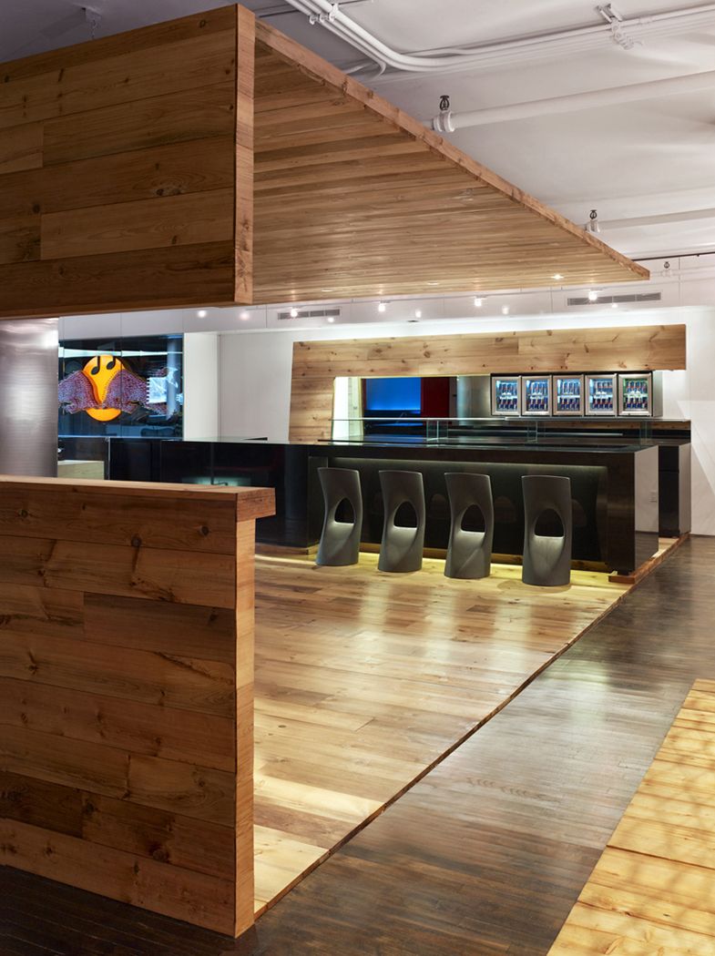 büro innenarchitektur toronto slack toronto red bull torontos custom and inspirational offices office tour büro innenarchitektur toronto slack toronto red bull torontos custom and inspirational offices office tour