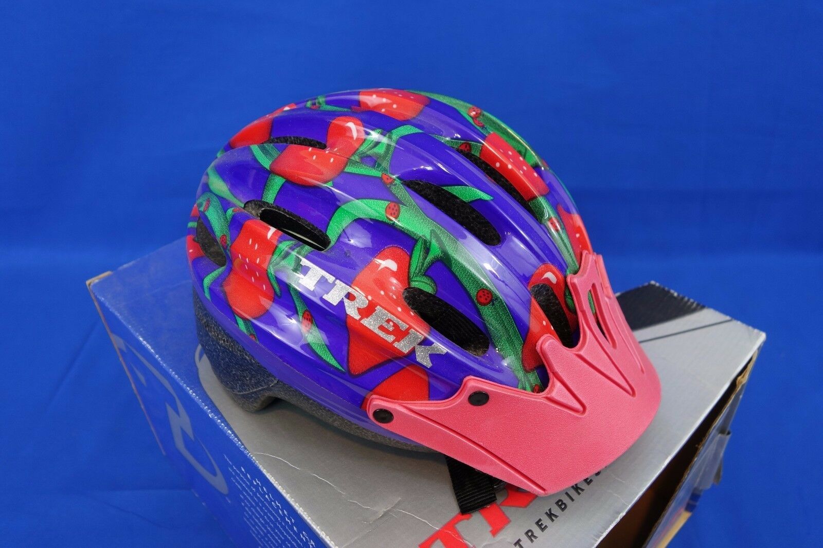 For Jack Raskullz Skull Hawk Helmet Red Raskullz Http Www Amazon Com Dp B009r9cflm Ref Cm Sw R Pi Dp Q2qkub1xz Kids Helmets Bike Helmet Sport Bike Helmets